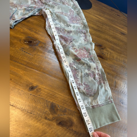Anthropologie The Nomad Joggers - S - Picture 5 of 7